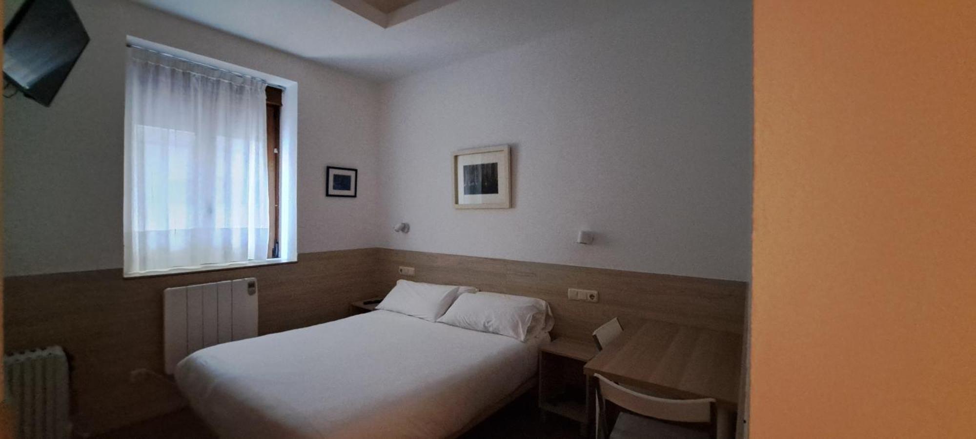 Pension Atxiki San Sebastián Cameră foto